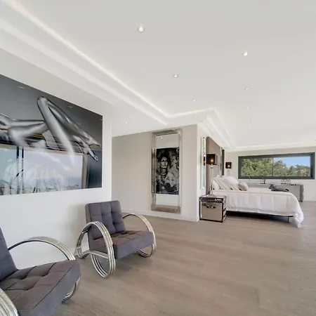 Luxury - Modern *