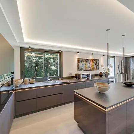 Luxury - Modern Cannes